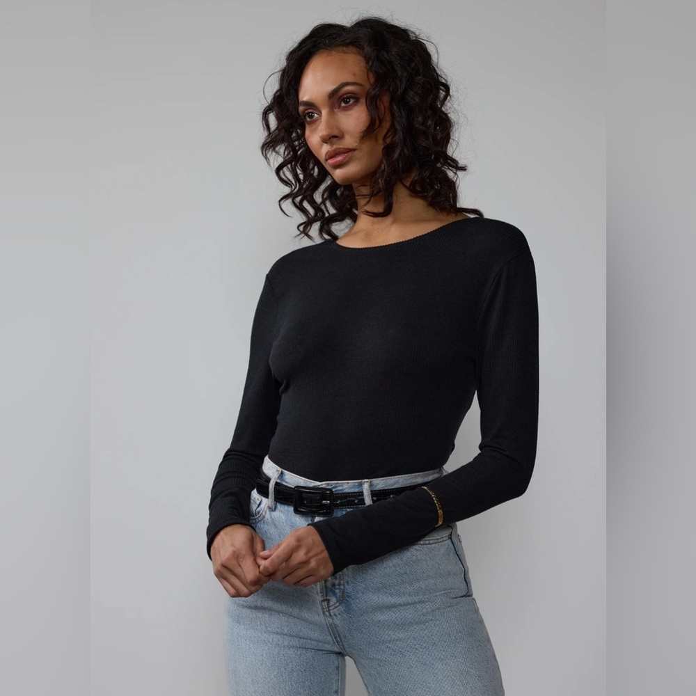 🛍️NWT New York & Company XL Black Ribbed Crew Neck Top
